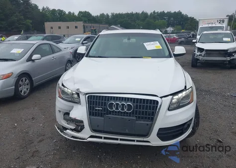 2011 Audi Q5 2.0T Premium z USA, uszkodzony, nr VIN WA1LFAFP5BA007345